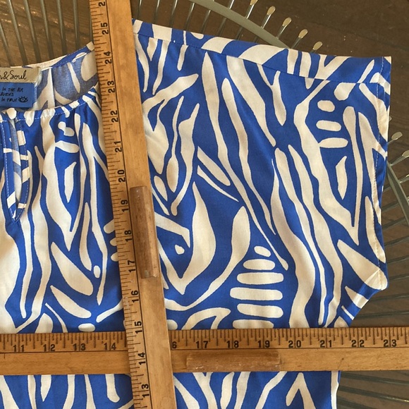 Smith & Soul abstract print short sleeve top size small - Picture 8 of 13